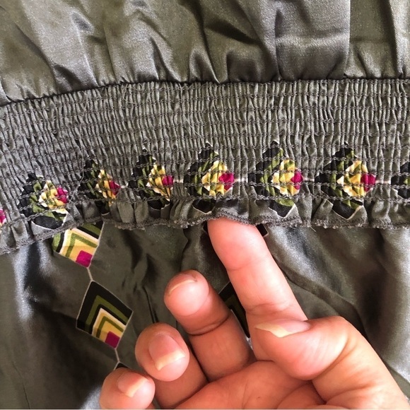 Torrid Grey Smoked V-Neck Short Sleeves Geometric Print Babydoll Tunic Size 3 - Picture 4 of 13